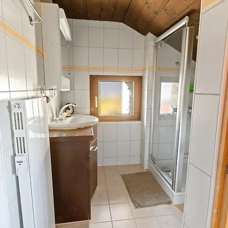 Montana Village - Renove, 5 Pers Apartament